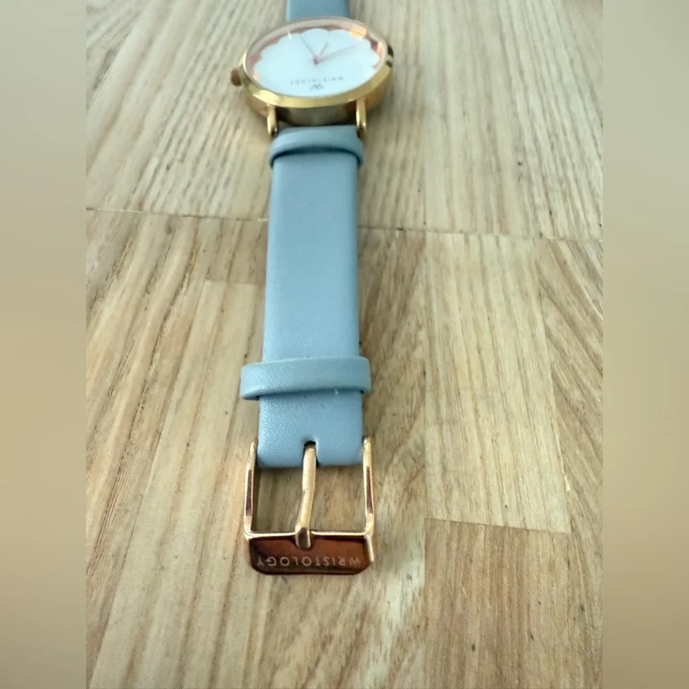 Wristology ladies Olivia gold tone gray leather watch NEW BATTERY